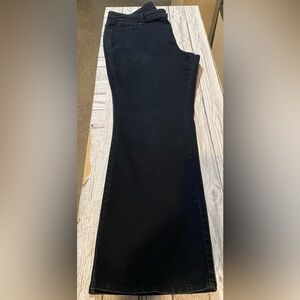 DB established woman’s size 20 denim black wide bottom faux pocket stretch